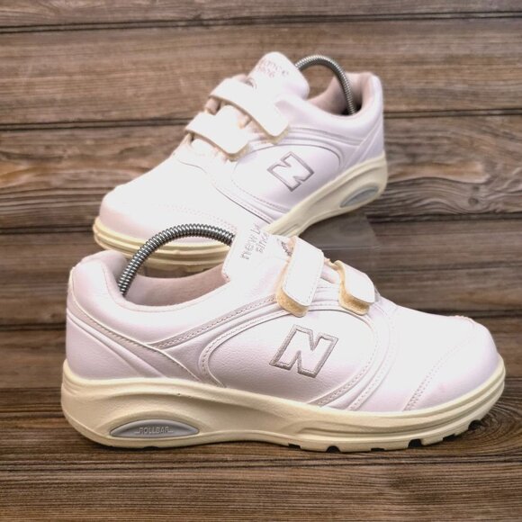 New Balance 812 White Hook & Loop Comfort Sneakers Made In USA Women's Size 8 2E - Picture 1 of 8
